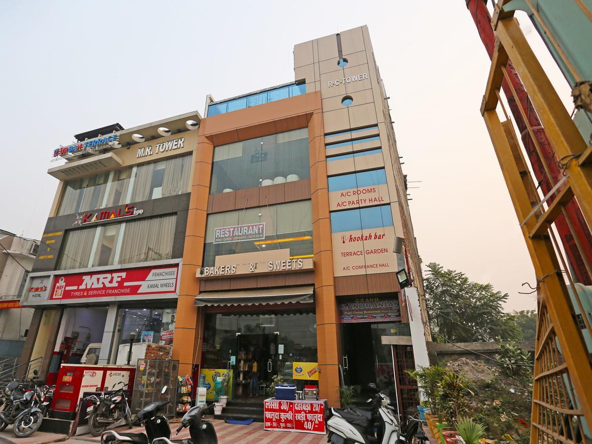 Oyo 10360 Hotel Grand Manoranjan Gorakhpur Bagian luar foto