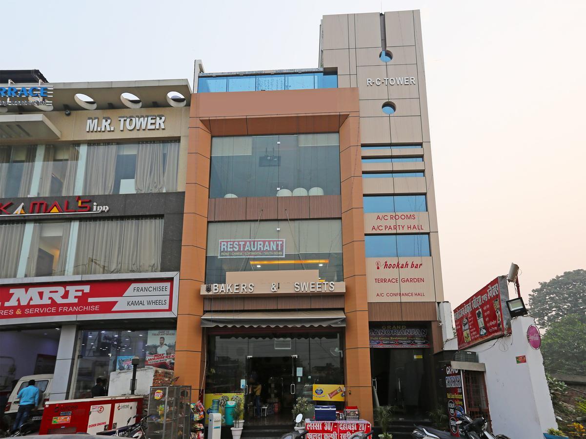 Oyo 10360 Hotel Grand Manoranjan Gorakhpur Bagian luar foto